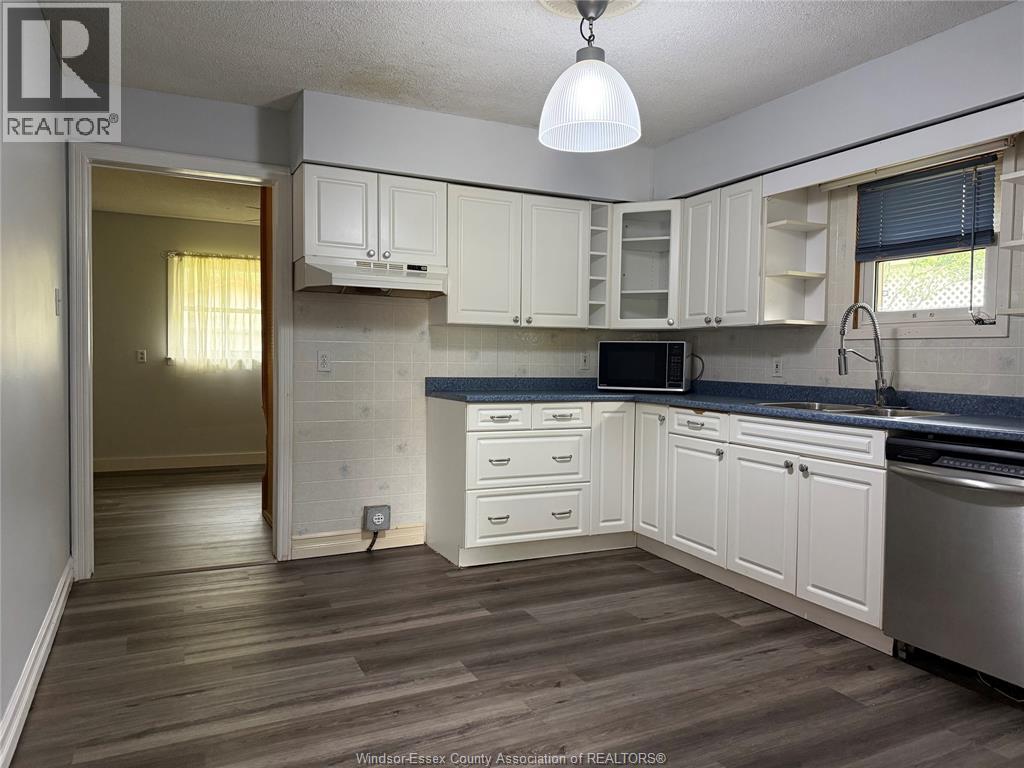 401 St. Louis Street, Belle River, Ontario  N0R 1A0 - Photo 6 - 26022140