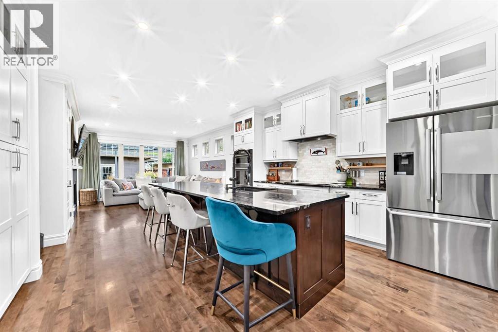 723 4 Street NW, Calgary, Alberta  T2N 1P3 - Photo 10 - A2342918