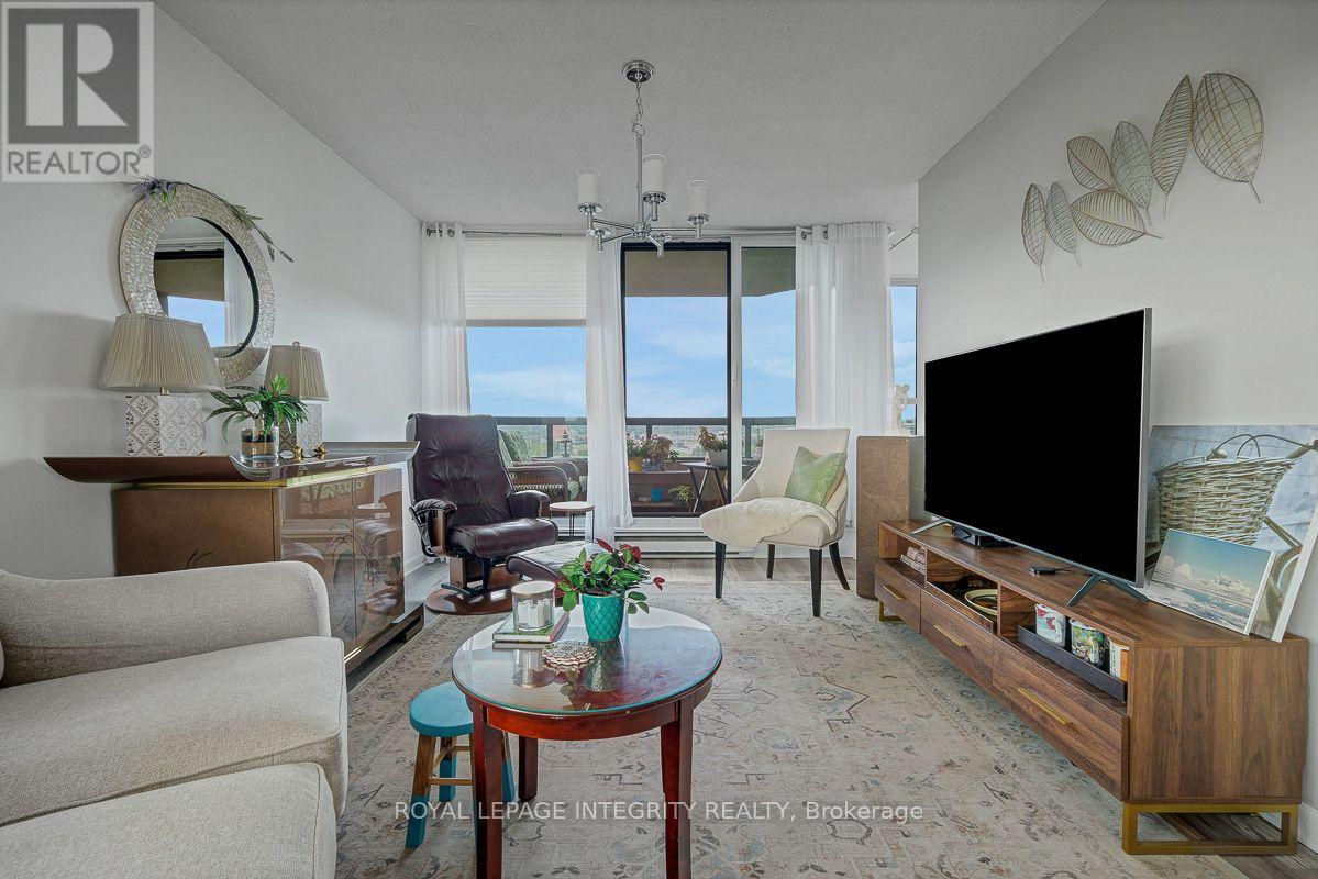 1601 - 1500 Riverside Drive, Ottawa, Ontario  K1G 4J4 - Photo 6 - X13765880