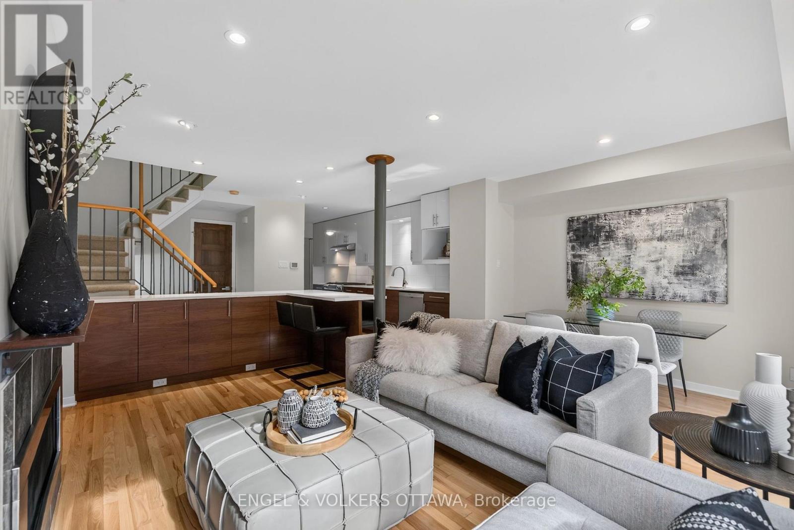22 Chestnut Street, Ottawa, Ontario  K1S 0Z8 - Photo 13 - X13765950