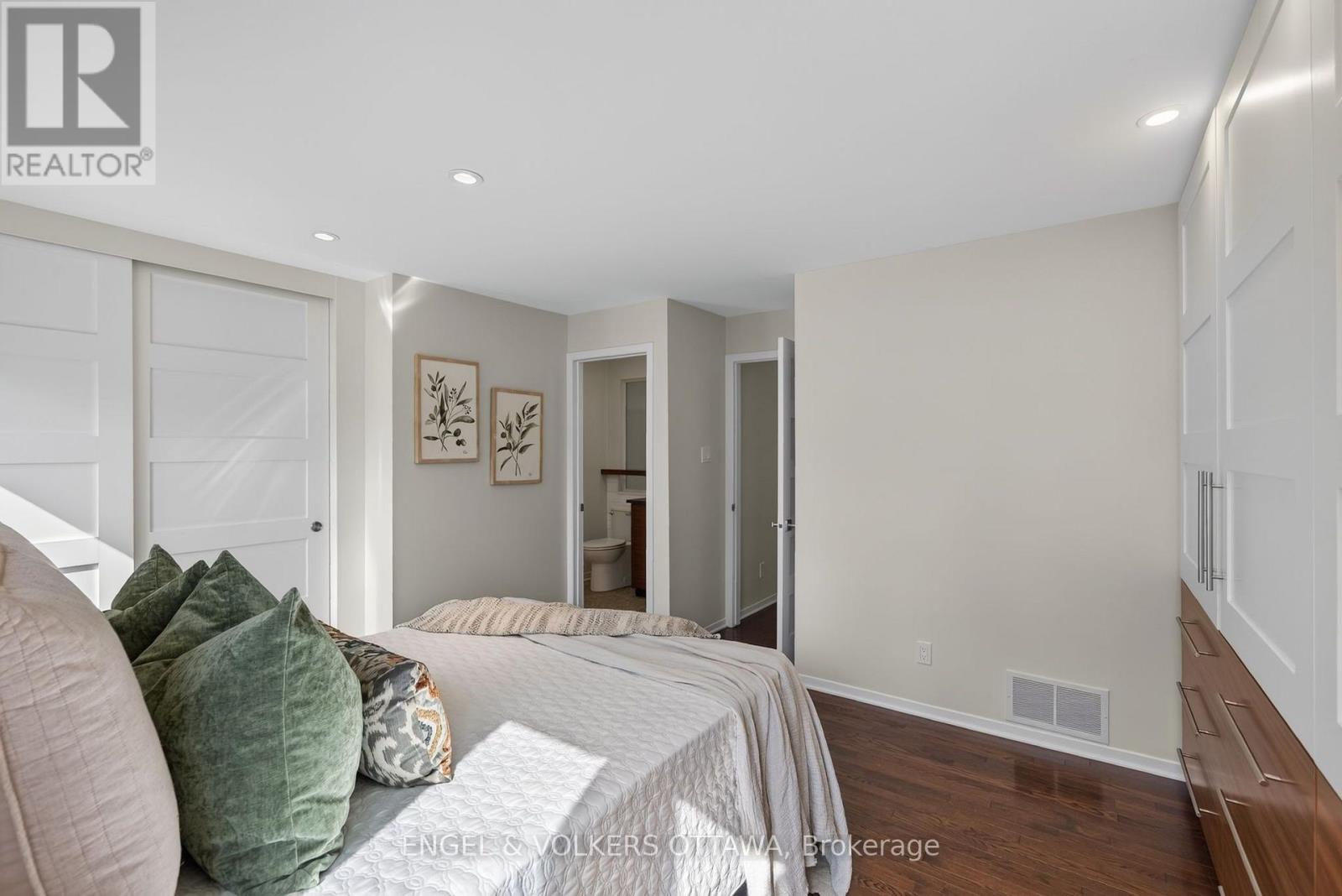 22 Chestnut Street, Ottawa, Ontario  K1S 0Z8 - Photo 18 - X13765950
