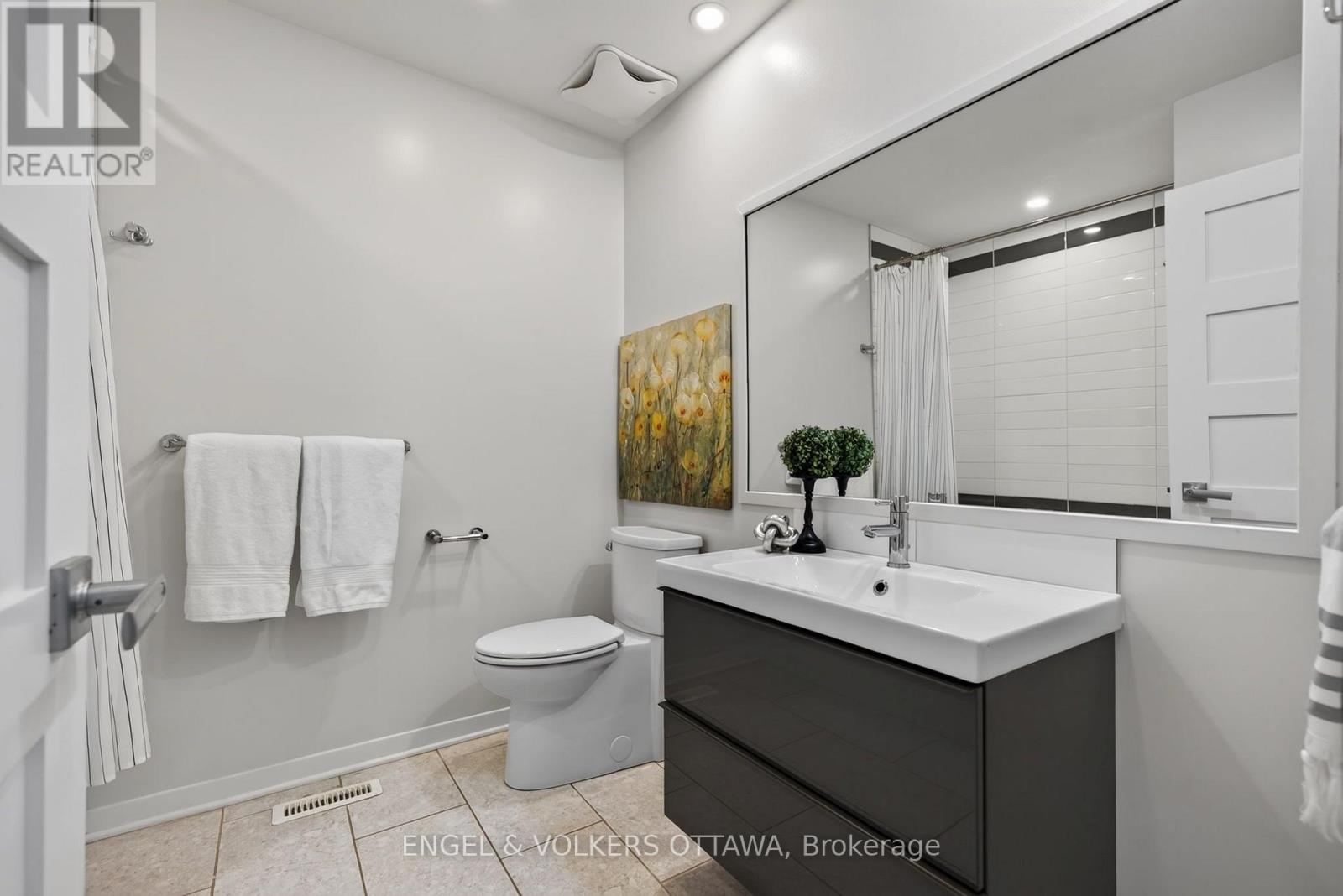22 Chestnut Street, Ottawa, Ontario  K1S 0Z8 - Photo 25 - X13765950