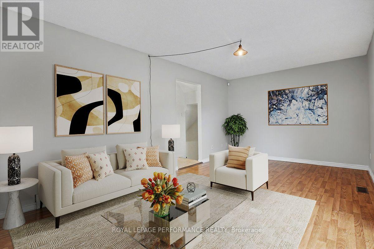1394 Ridgebrook Drive, Ottawa, Ontario  K1B 4T2 - Photo 2 - X13766126