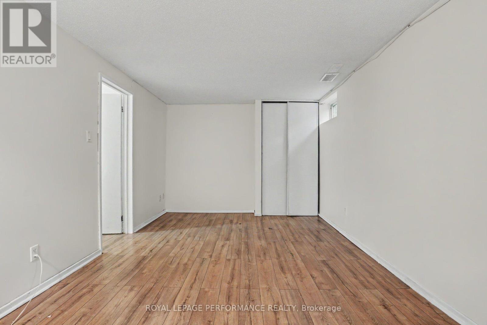 1394 Ridgebrook Drive, Ottawa, Ontario  K1B 4T2 - Photo 24 - X13766126