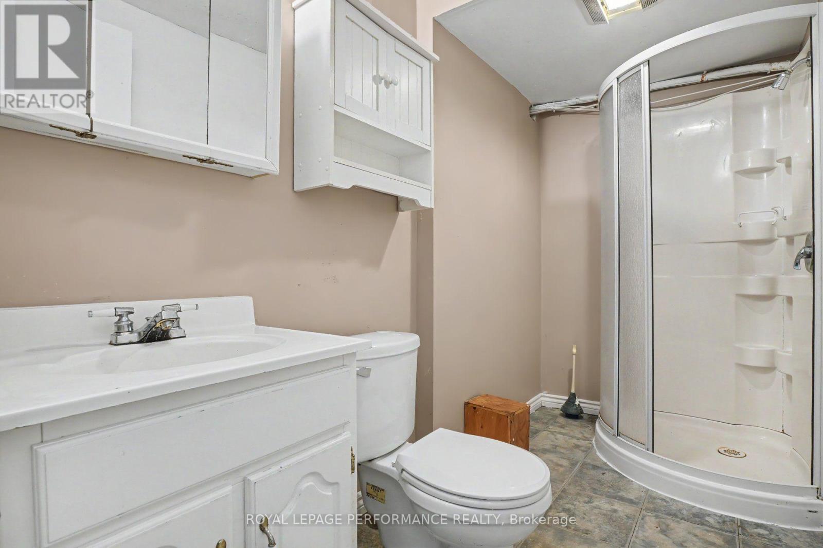 1394 Ridgebrook Drive, Ottawa, Ontario  K1B 4T2 - Photo 26 - X13766126