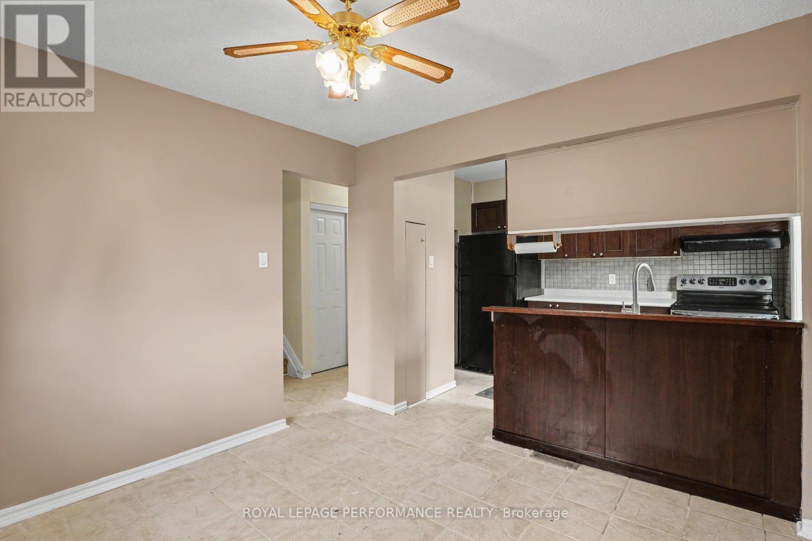 1394 Ridgebrook Drive, Ottawa, Ontario  K1B 4T2 - Photo 8 - X13766126