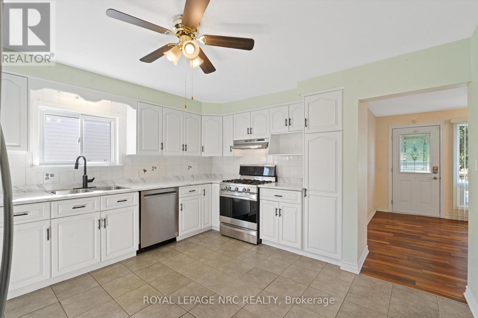 370 Dieppe Street, Welland, Ontario  L3B 4V4 - Photo 10 - X13765664