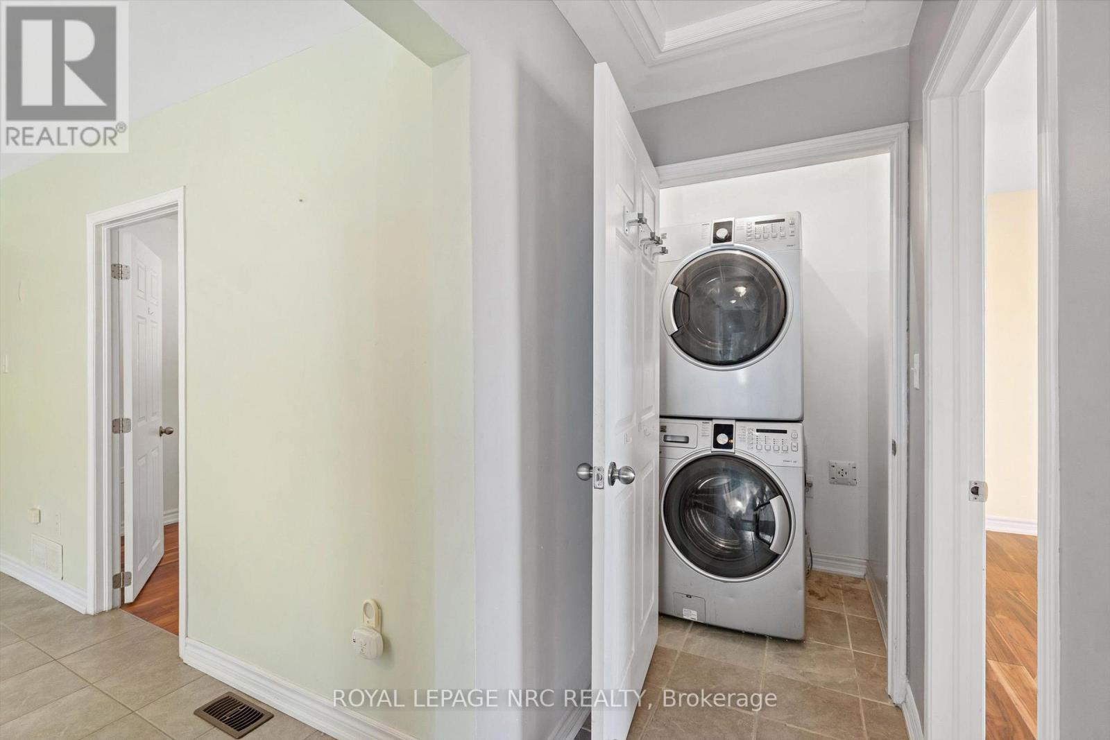 370 Dieppe Street, Welland, Ontario  L3B 4V4 - Photo 12 - X13765664