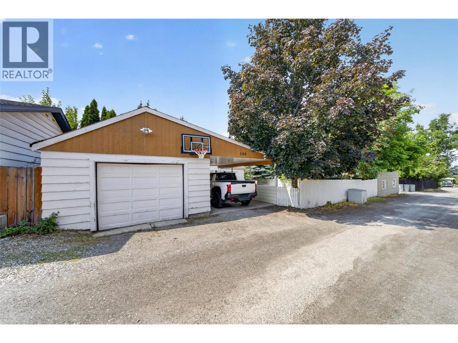 308 11th Avenue S, Cranbrook, British Columbia V1C 2P8 - Photo 21 - 10399986