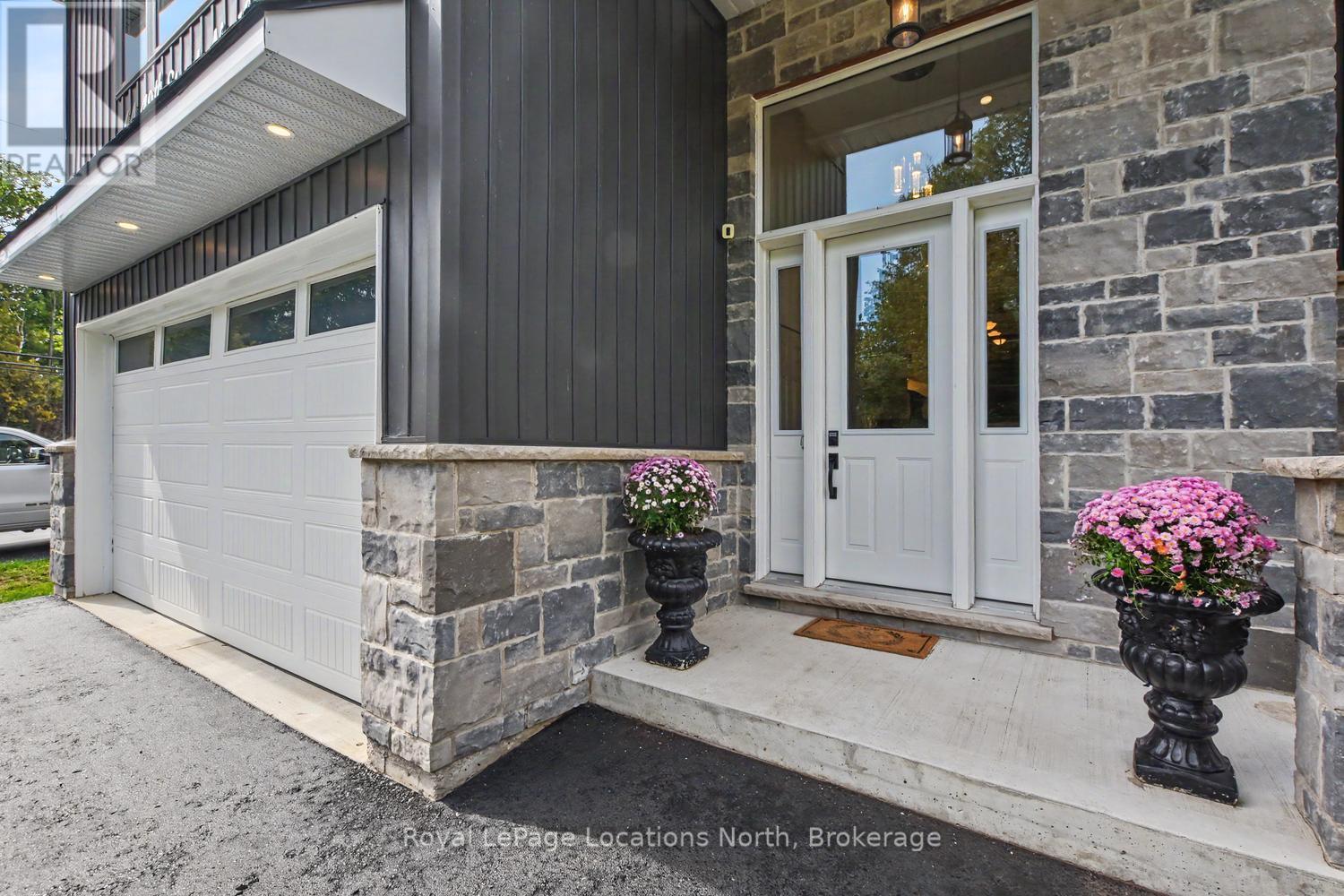 64 49th Street N, Wasaga Beach, Ontario  L9Z 1Y1 - Photo 2 - S13765826