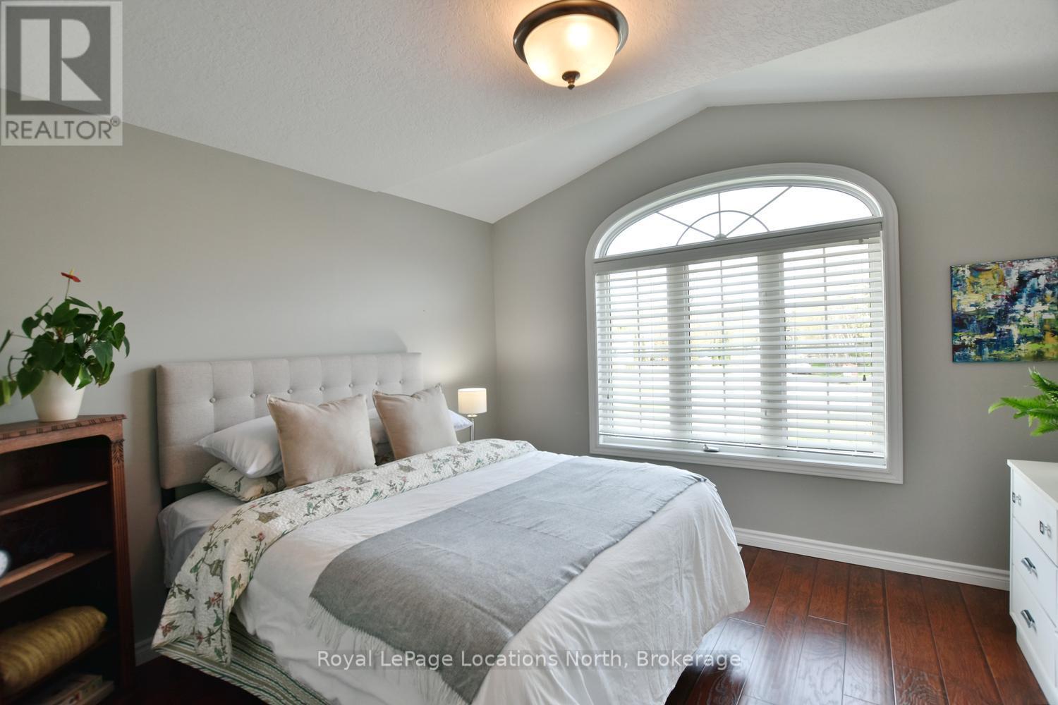 155 Lily Drive, Wasaga Beach, Ontario  L9Z 2Z5 - Photo 21 - S13765834