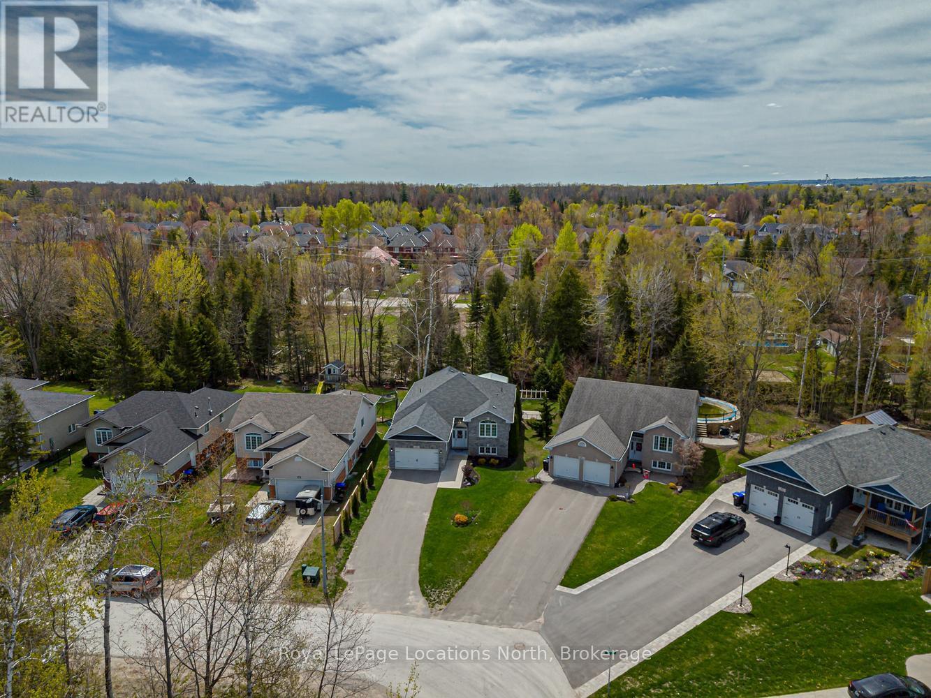 155 Lily Drive, Wasaga Beach, Ontario  L9Z 2Z5 - Photo 42 - S13765834