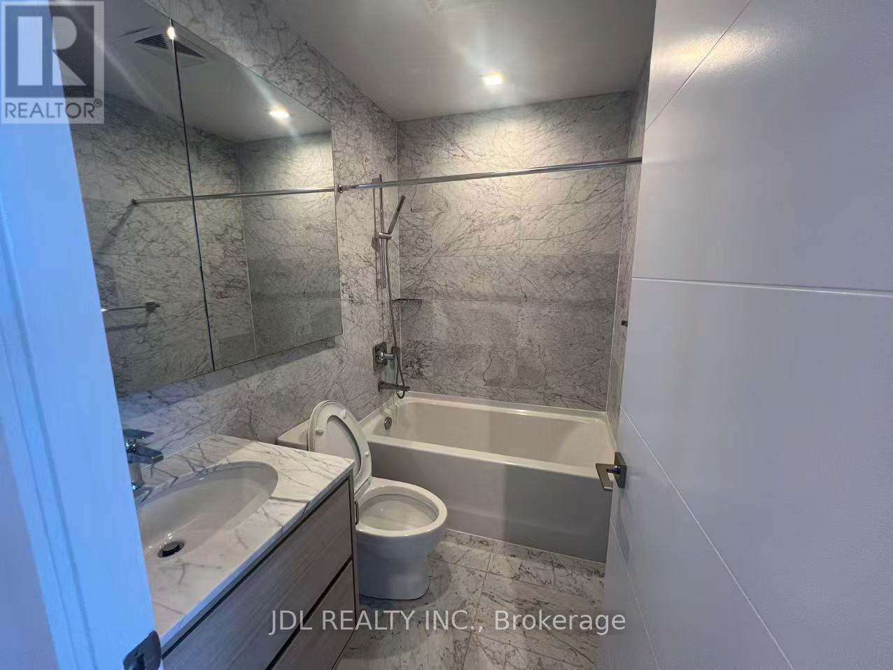 2206 - 29 Green Trail Court, Toronto, Ontario  M2K 0J9 - Photo 5 - C13765660