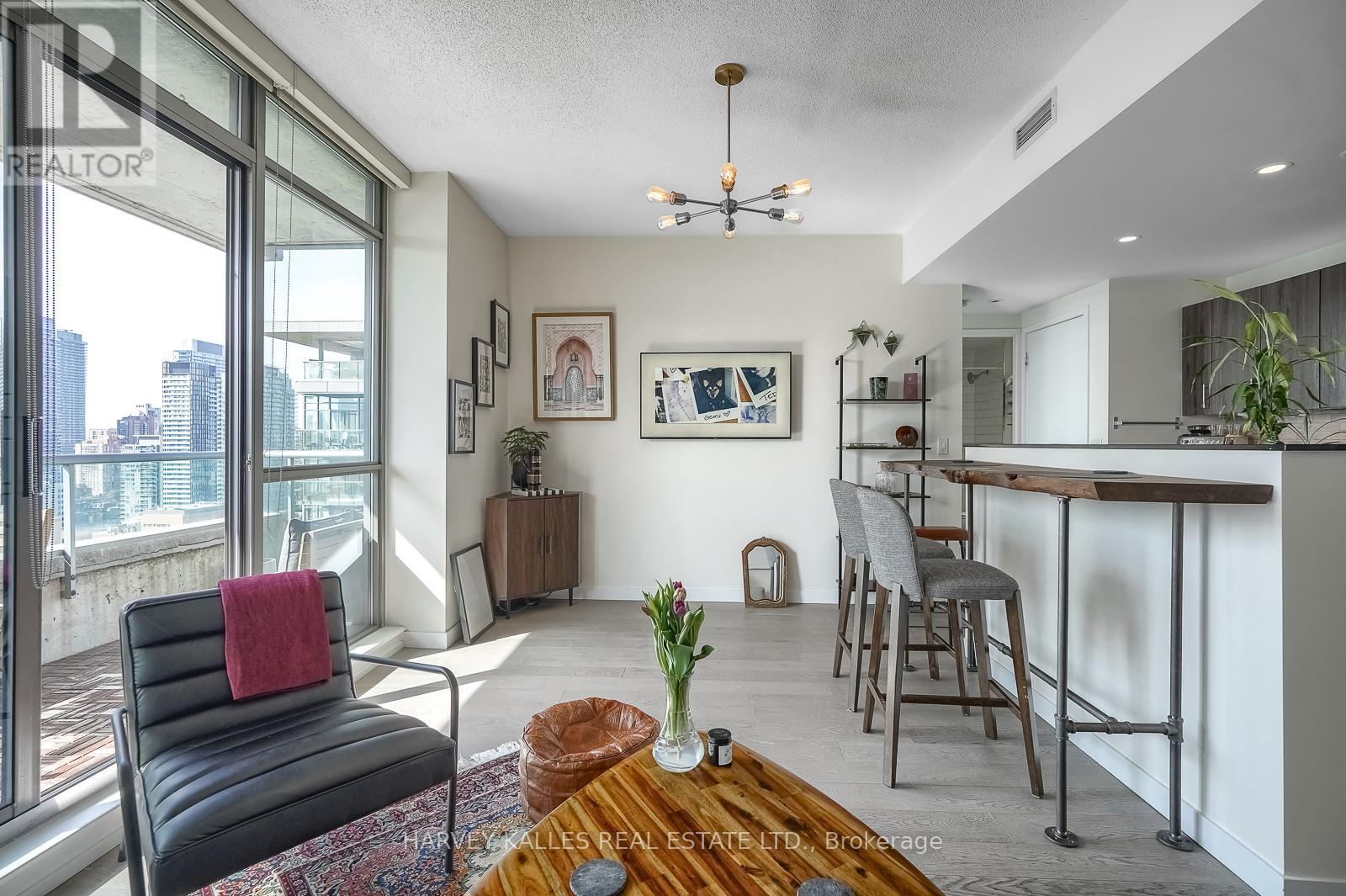 2504 - 281 Mutual Street, Toronto, Ontario  M4Y 1X6 - Photo 10 - C13765684