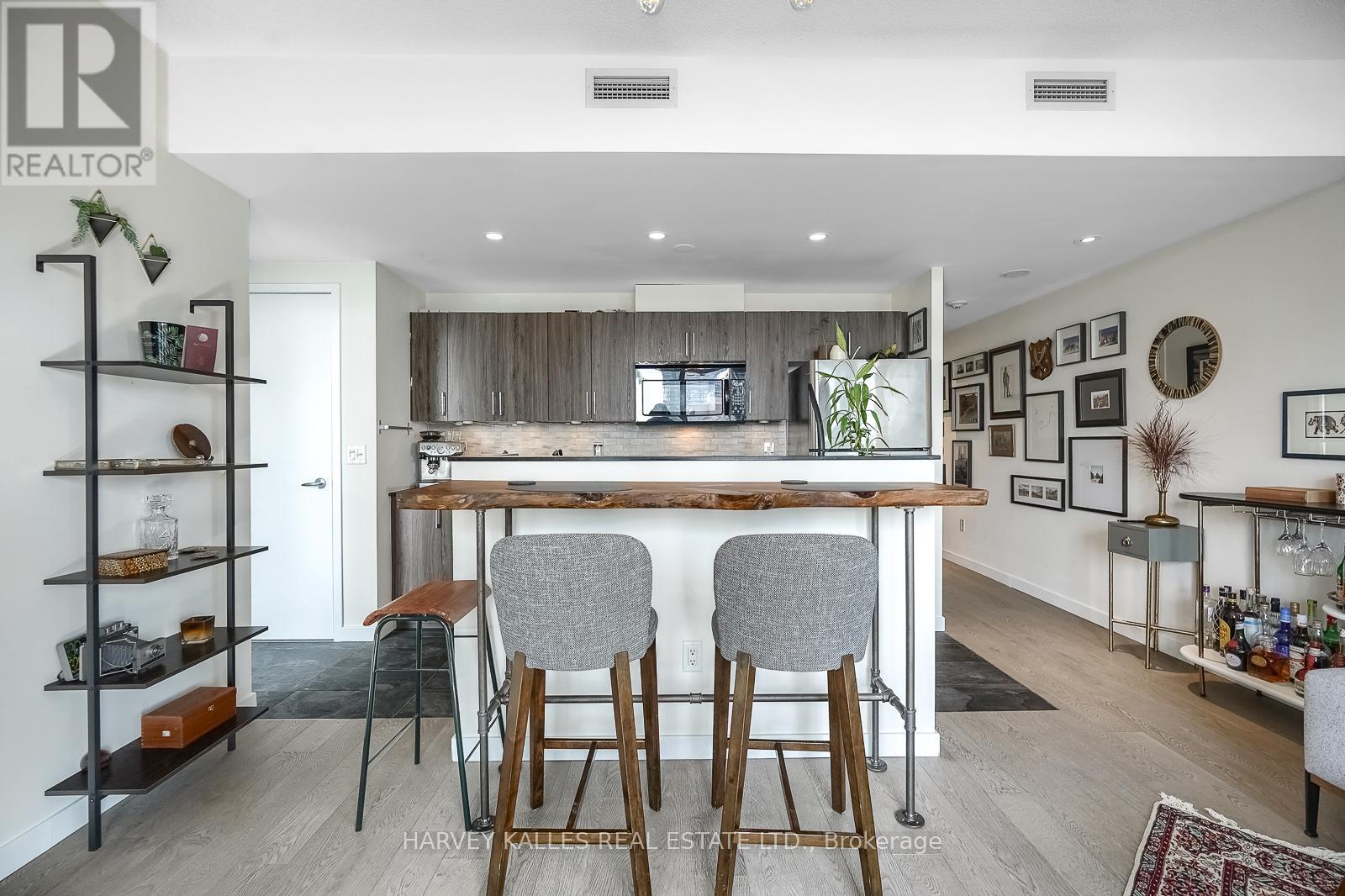 2504 - 281 Mutual Street, Toronto, Ontario  M4Y 1X6 - Photo 11 - C13765684
