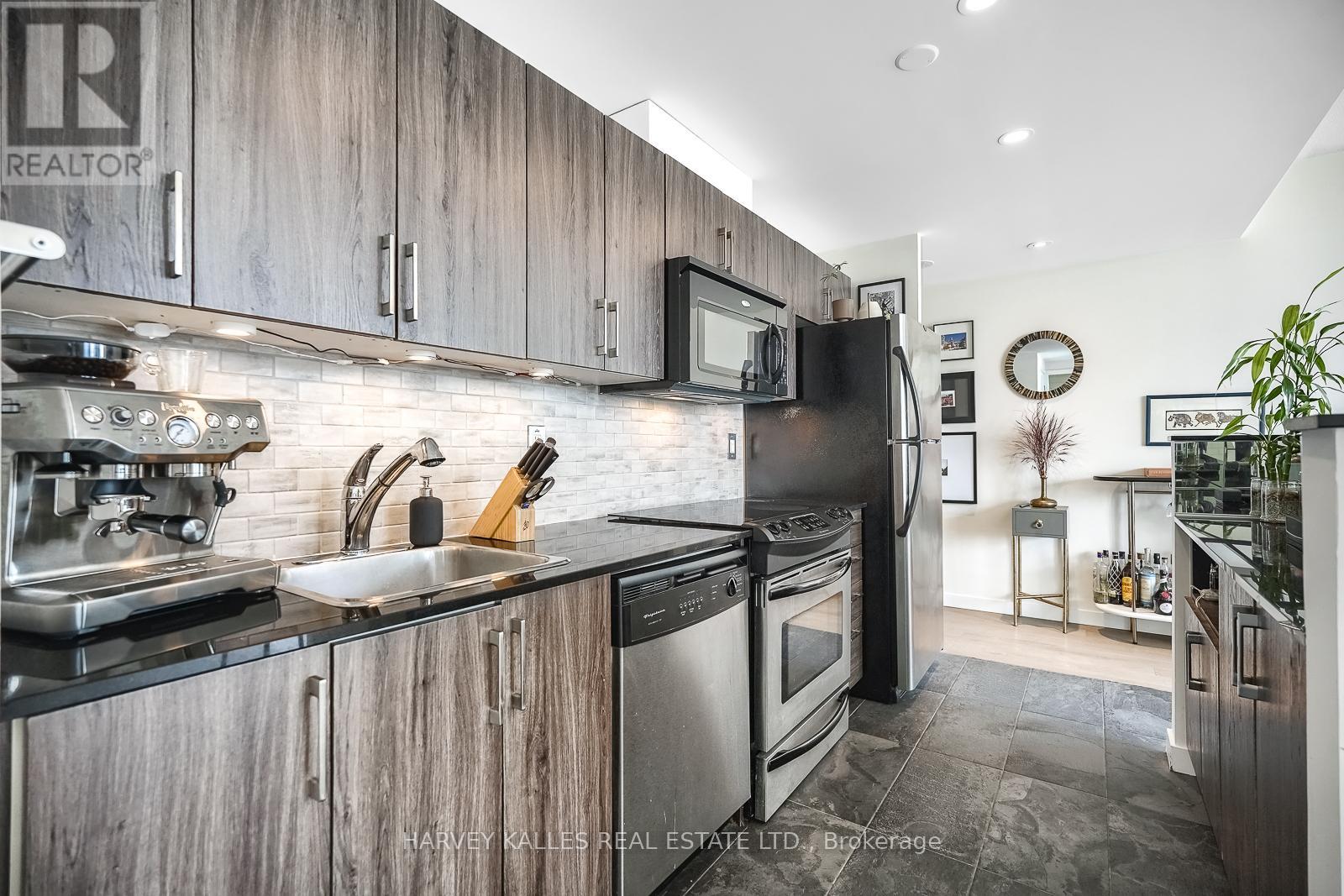 2504 - 281 Mutual Street, Toronto, Ontario  M4Y 1X6 - Photo 12 - C13765684