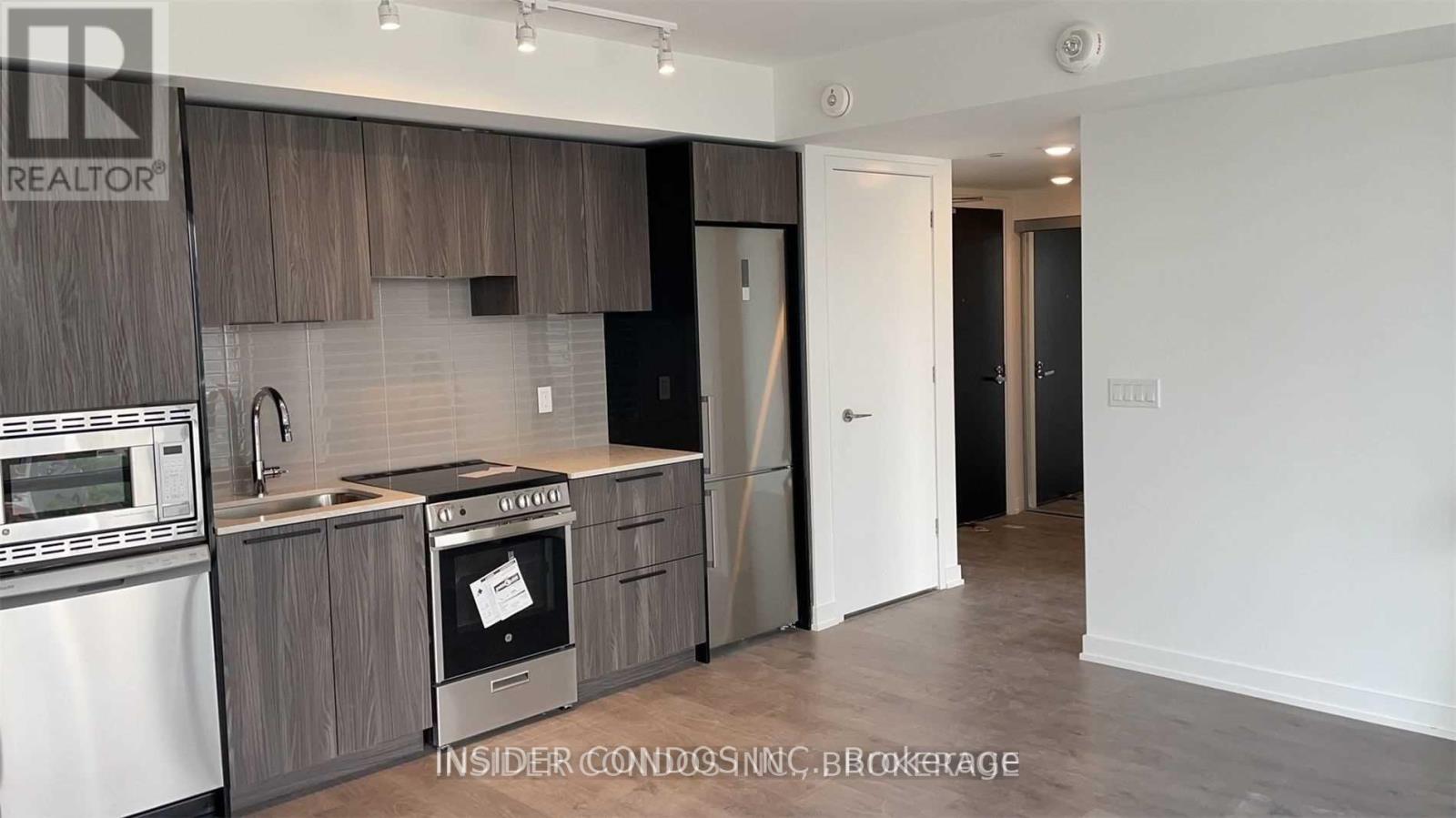 2108 - 18 Maitland Terrace, Toronto, Ontario  M4Y 1Y3 - Photo 2 - C13765892