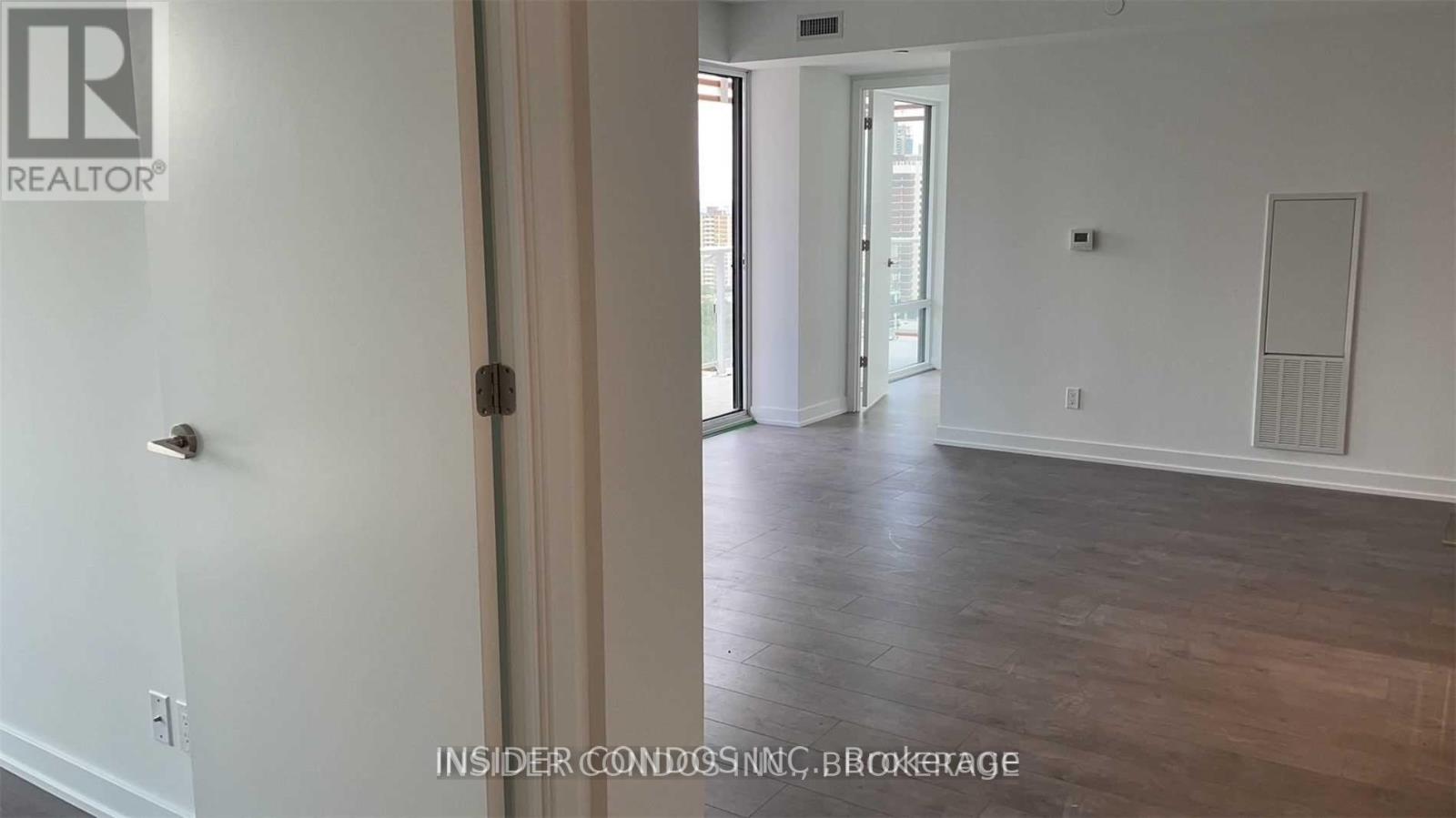 2108 - 18 Maitland Terrace, Toronto, Ontario  M4Y 1Y3 - Photo 4 - C13765892