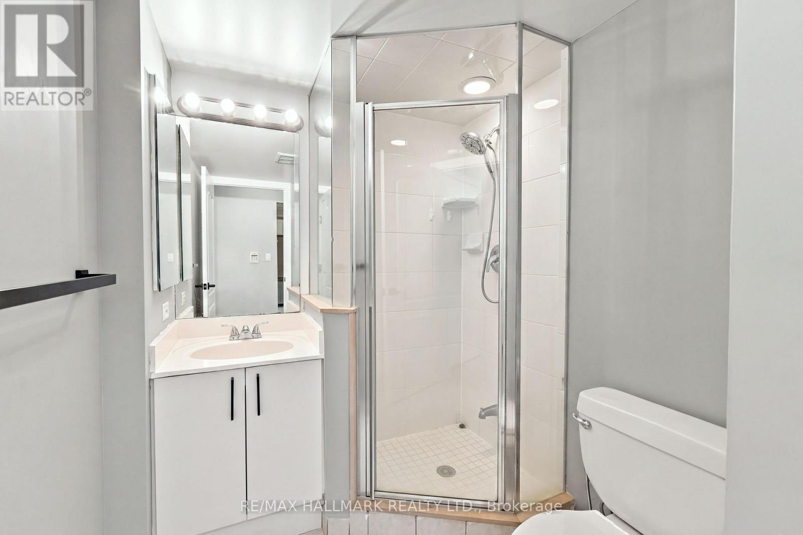 617 - 5418 Yonge Street, Toronto, Ontario  M2N 6X4 - Photo 17 - C13766010
