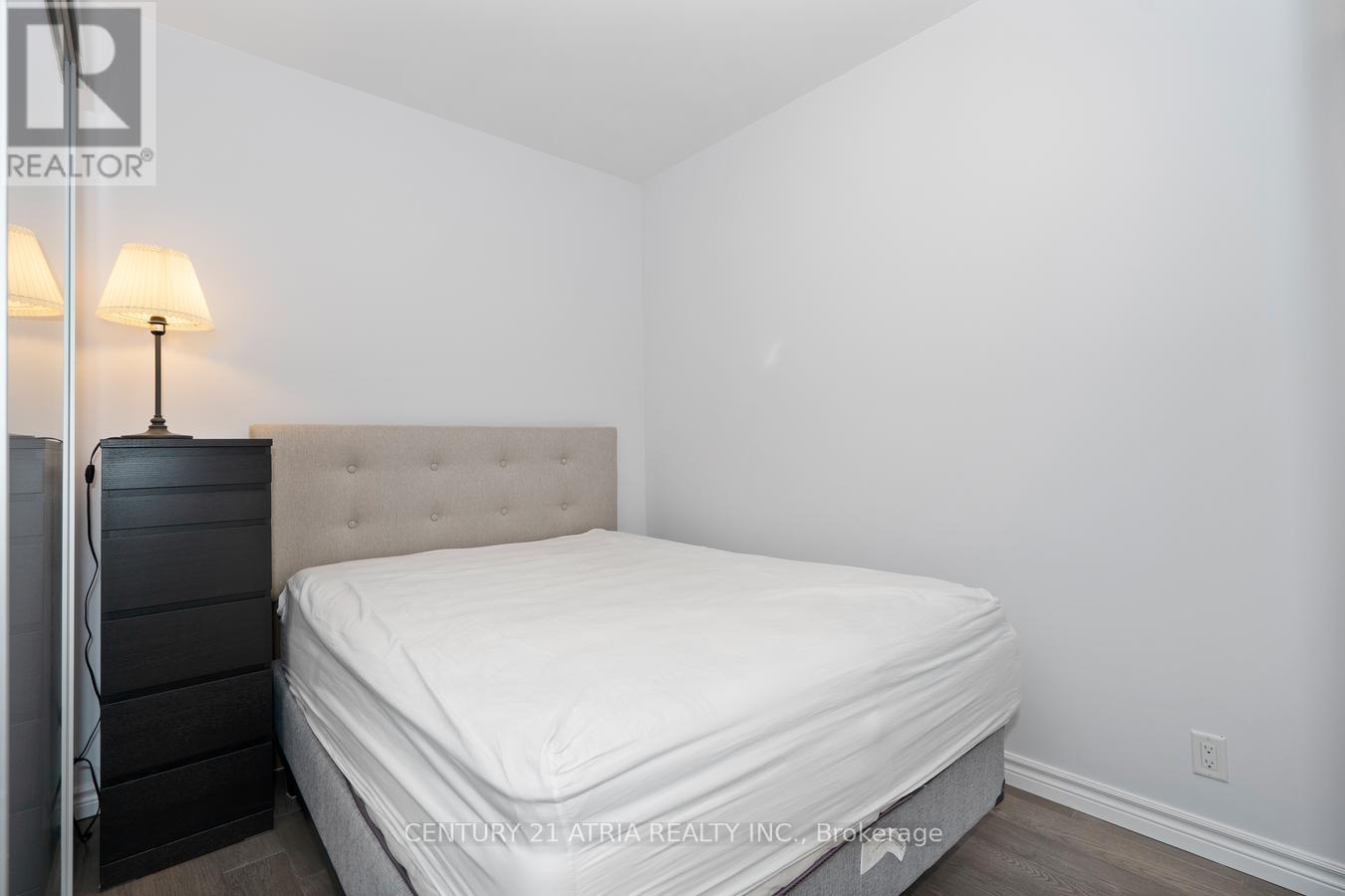 207 - 5 St Joseph Street, Toronto, Ontario  M4Y 1J6 - Photo 8 - C13766036