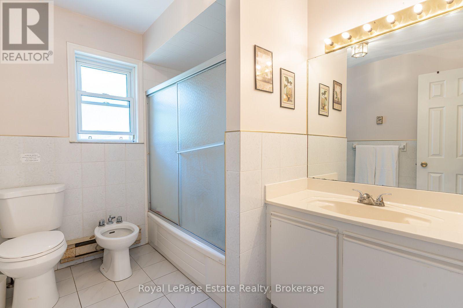 632 Bannister Drive, South Bruce Peninsula, Ontario  N0H 2G0 - Photo 14 - X13765766