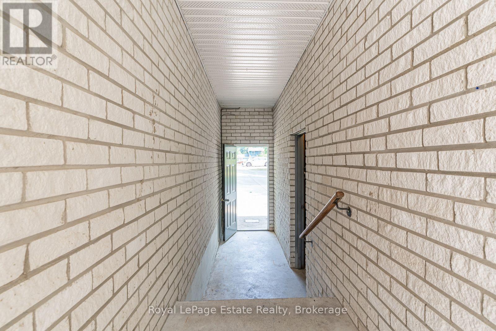 632 Bannister Drive, South Bruce Peninsula, Ontario  N0H 2G0 - Photo 15 - X13765766