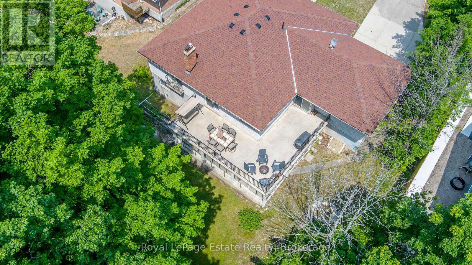 632 Bannister Drive, South Bruce Peninsula, Ontario  N0H 2G0 - Photo 2 - X13765766