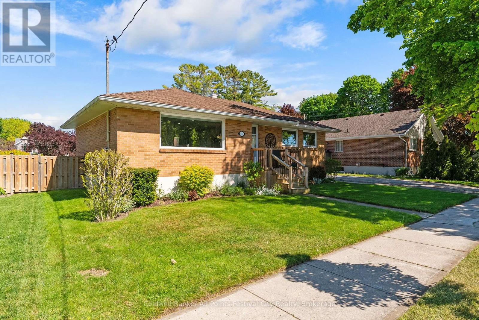 153 Warren Street, Goderich, Ontario  N7A 3W5 - Photo 3 - X13765864