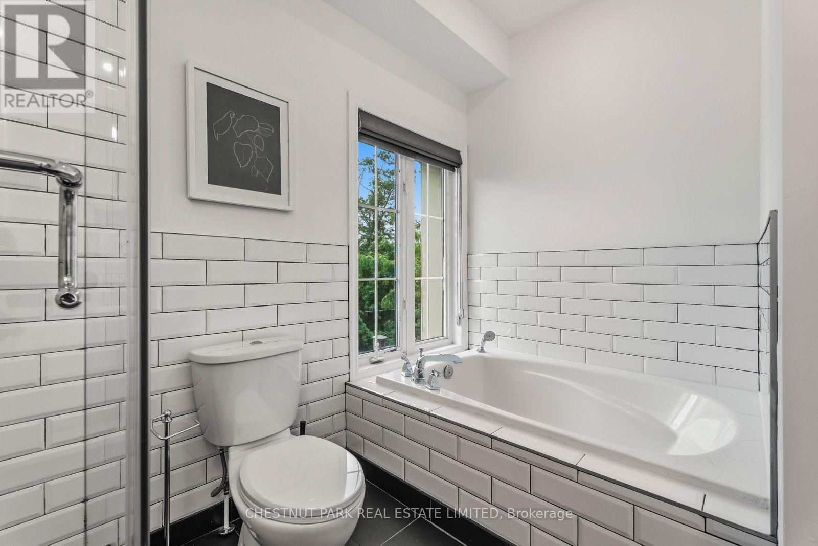 1437 Queen Street E, Toronto, Ontario  M4L 1E2 - Photo 26 - E13765670