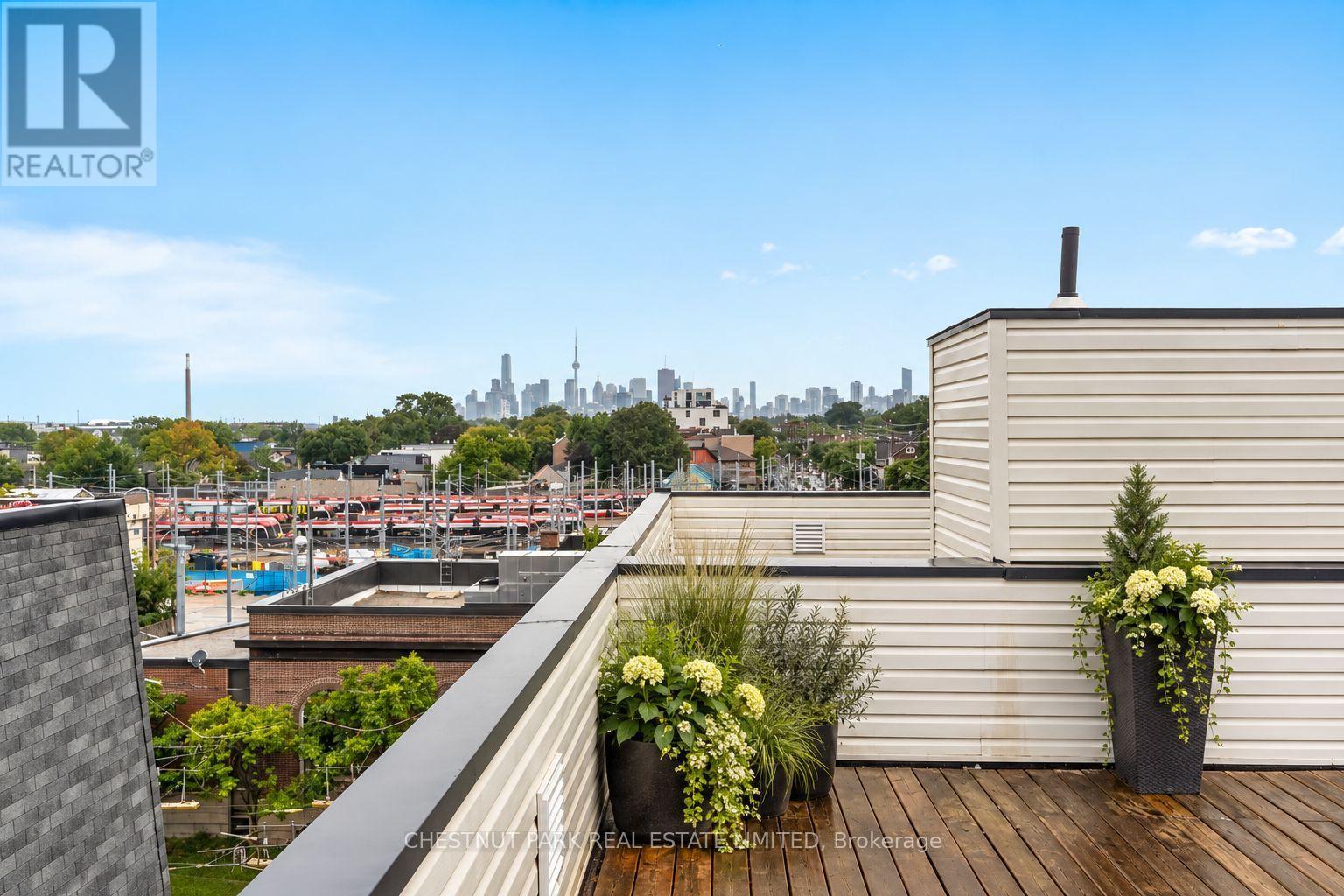 1437 Queen Street E, Toronto, Ontario  M4L 1E2 - Photo 29 - E13765670