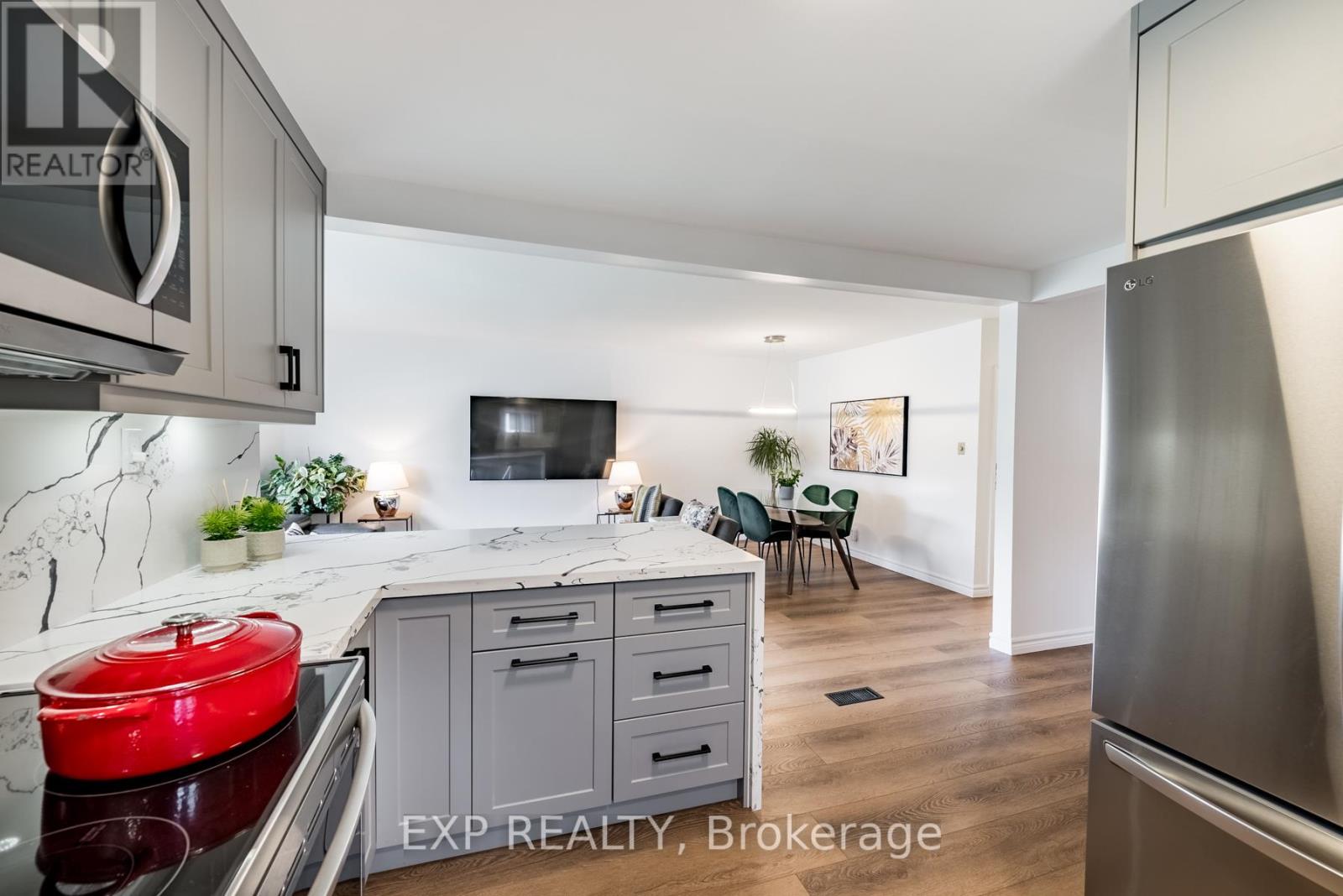 870 Modlin Road, Pickering, Ontario L1W 1V7 - Photo 21 - E13765974