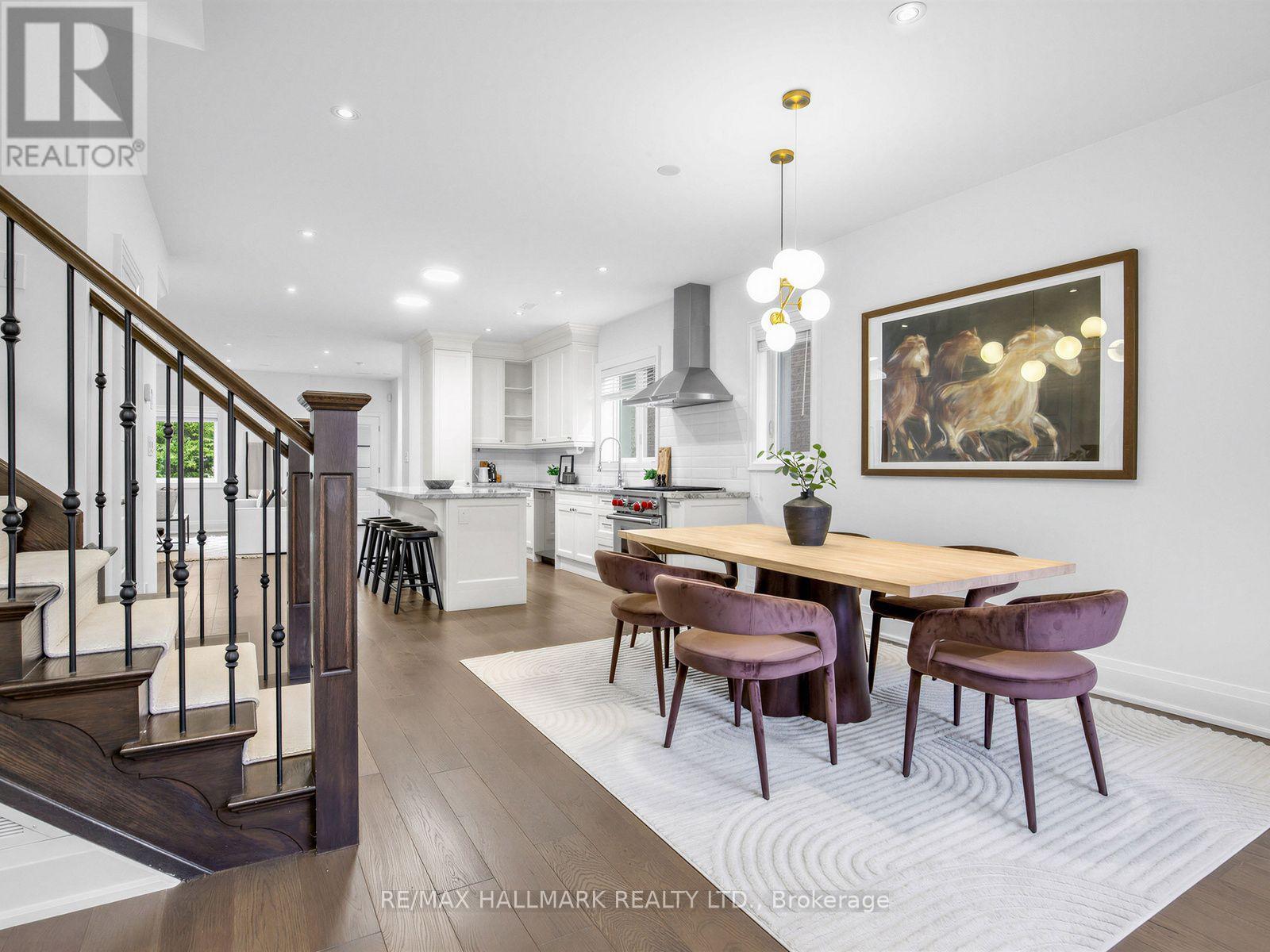 4 Woodville Avenue, Toronto, Ontario  M4K 2J6 - Photo 3 - E13765980