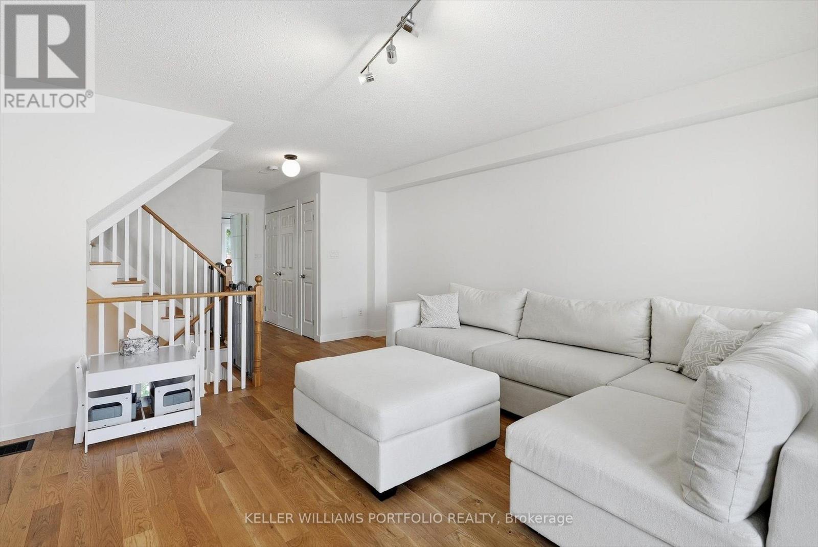 80 Crossovers Street, Toronto, Ontario M4E 3X4 - Photo 13 - E13766038