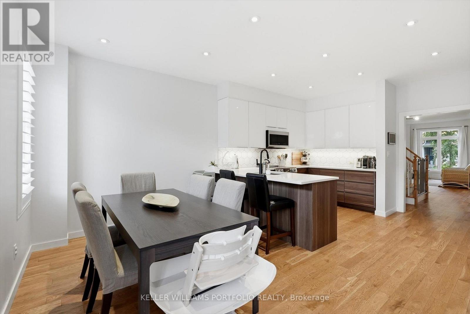80 Crossovers Street, Toronto, Ontario M4E 3X4 - Photo 18 - E13766038