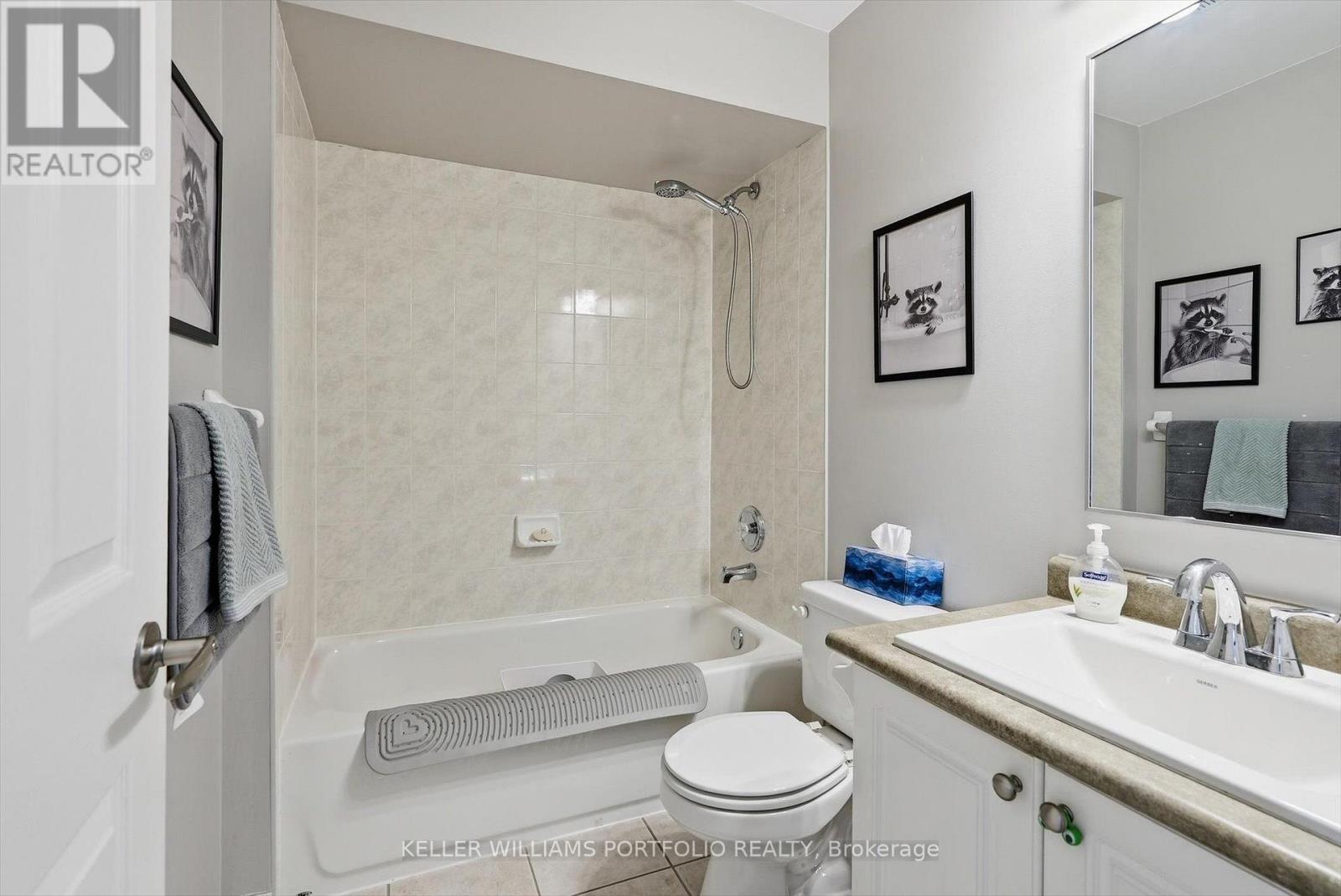 80 Crossovers Street, Toronto, Ontario M4E 3X4 - Photo 31 - E13766038