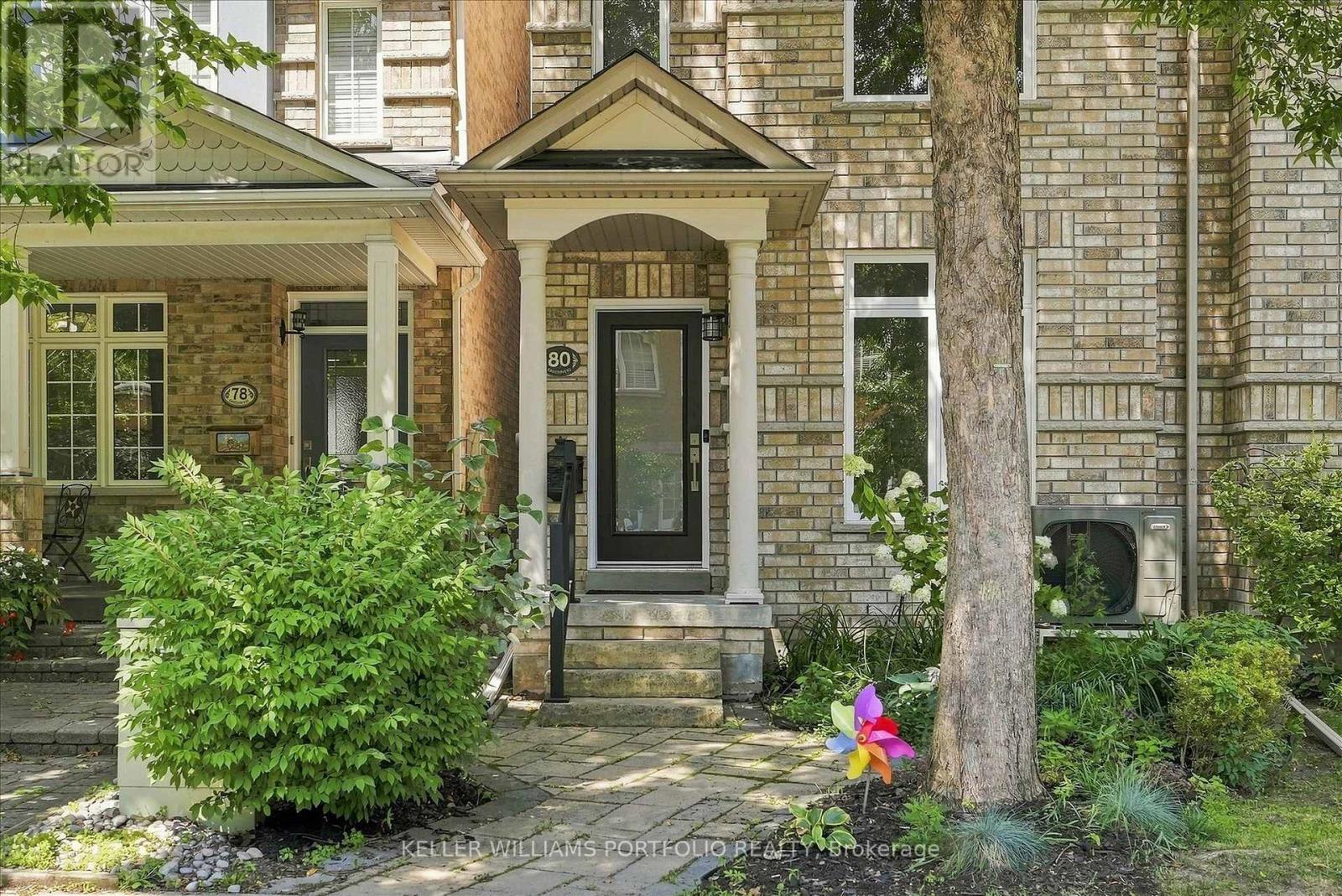 80 Crossovers Street, Toronto, Ontario M4E 3X4 - Photo 4 - E13766038