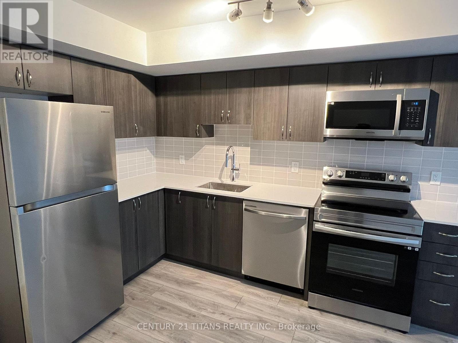 215 - 1455 Celebration Drive S, Pickering, Ontario L1W 1L8 - Photo 4 - E13766112