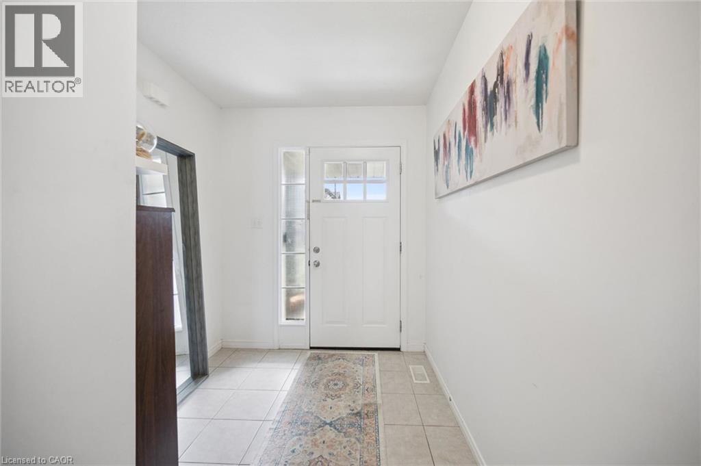 135 Hardcastle Drive Unit# 47, Cambridge, Ontario  N1S 0B6 - Photo 7 - 40850588