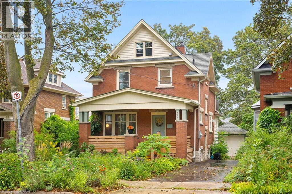 32 MARY Street, Kitchener, Ontario