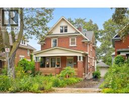 32 MARY Street, Kitchener, Ontario