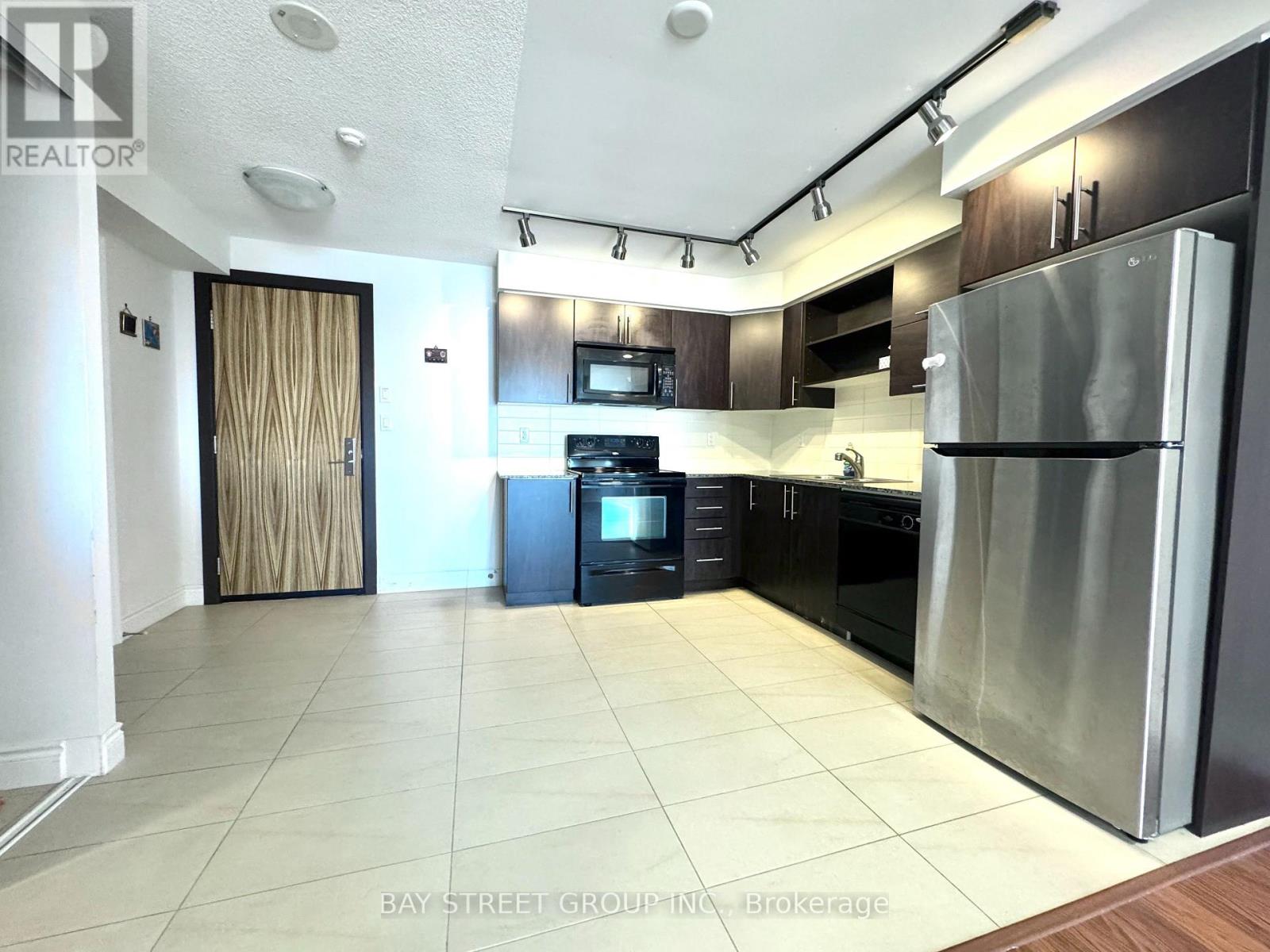 908 - 60 South Town Centre Boulevard, Markham, Ontario  L6G 0C5 - Photo 3 - N13765936