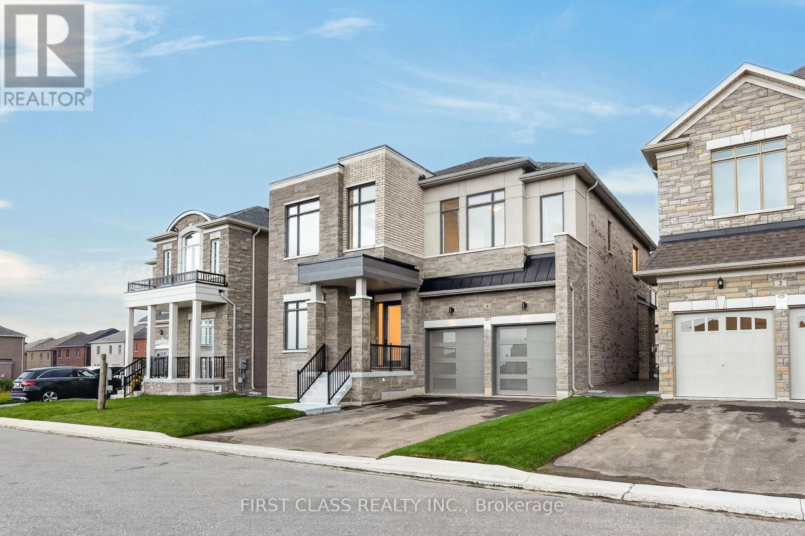 4 Furon Street, Richmond Hill, Ontario  L4E 1M7 - Photo 2 - N13765958