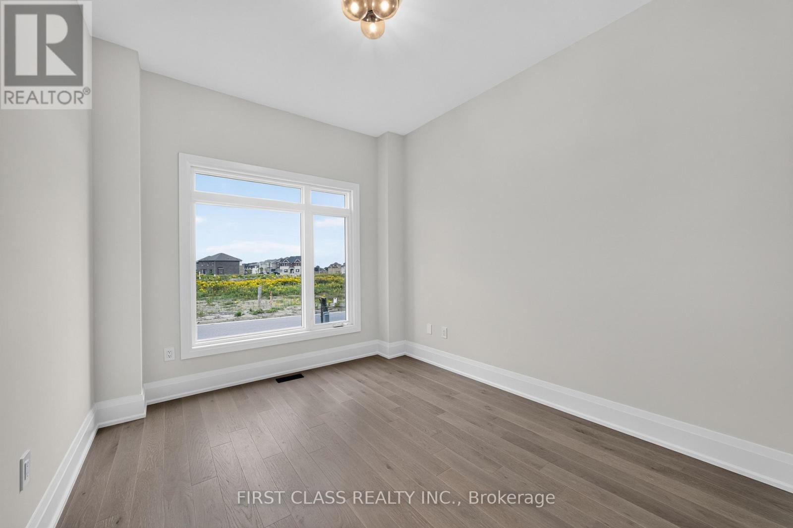 4 Furon Street, Richmond Hill, Ontario  L4E 1M7 - Photo 9 - N13765958