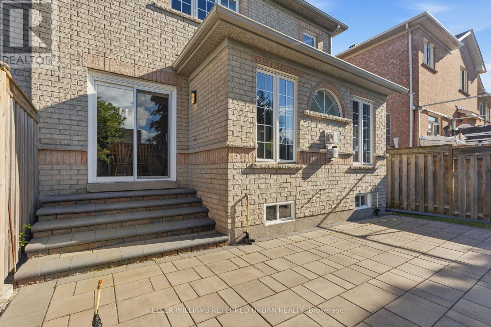 129 Dolce Crescent, Vaughan, Ontario  L4H 3C8 - Photo 13 - N13766028