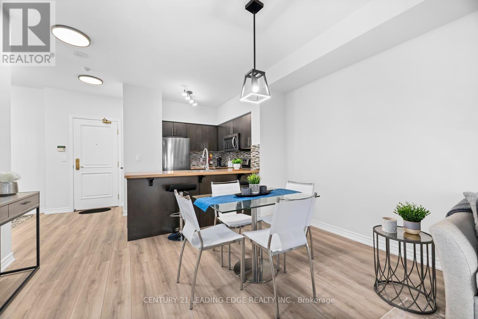 911 - 9225 Jane Street, Vaughan (Maple), Ontario  L6A 0J7 - Photo 13 - N13766074