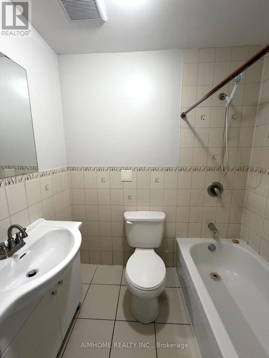 Main - 887 Srigley Street, Newmarket, Ontario  L3Y 1Y2 - Photo 12 - N13766082