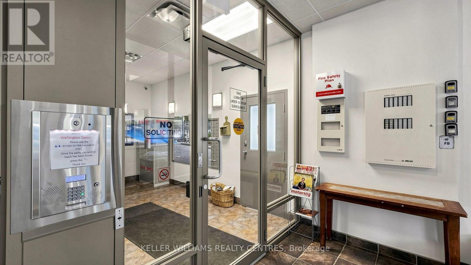 417 - 160 Wellington Street E, Aurora, Ontario L4G 1J3 - Photo 5 - N13766086