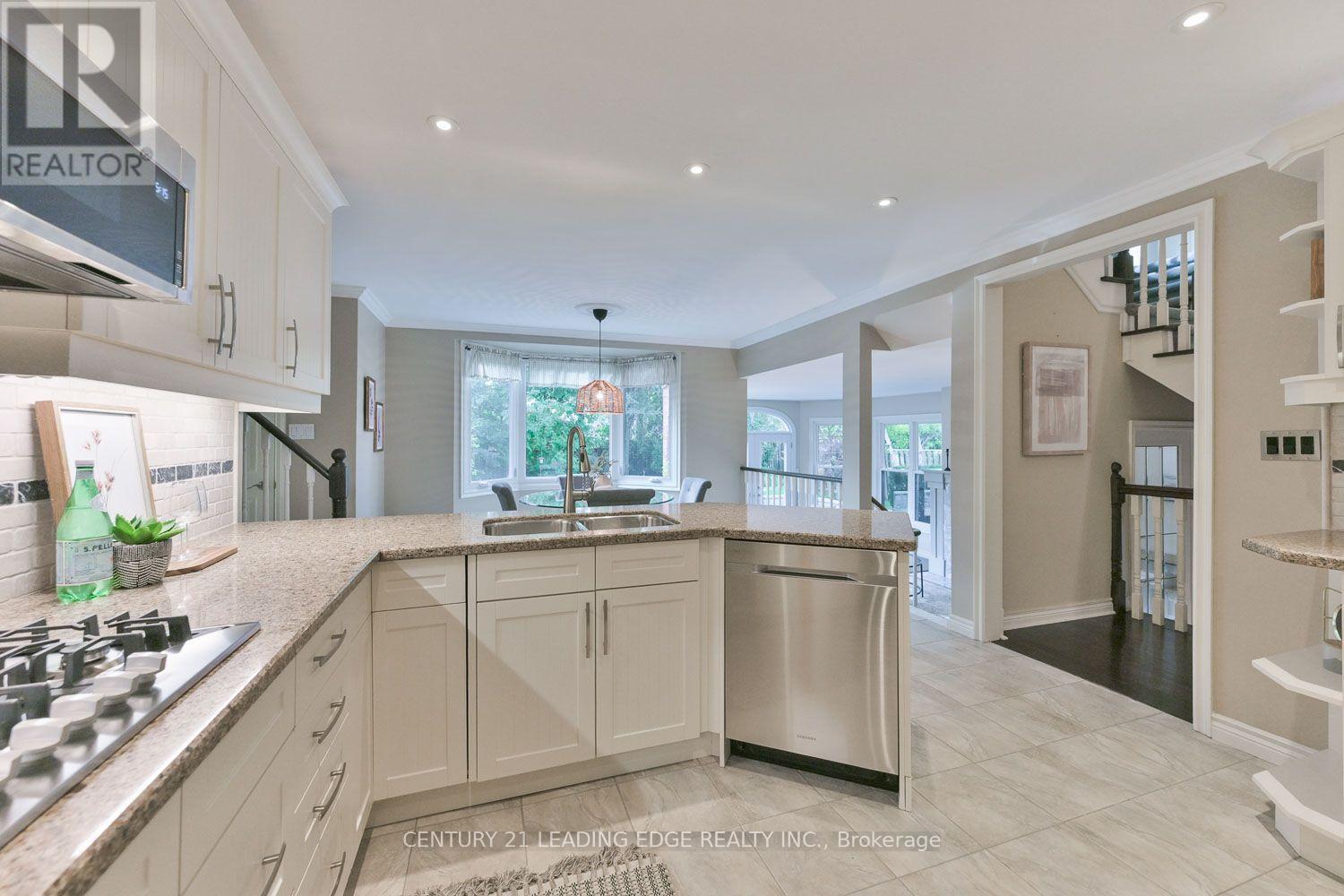 78 Wrenwood Court, Markham, Ontario  L3R 6H5 - Photo 11 - N13766114
