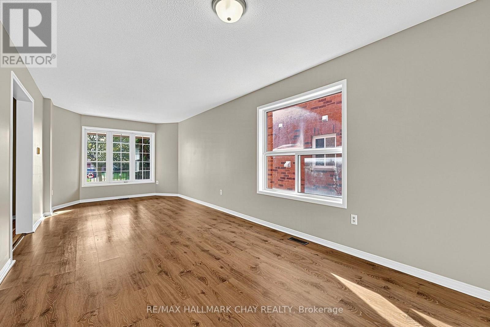 50 Loon Avenue, Barrie, Ontario L4N 8W6 - Photo 13 - S13765794