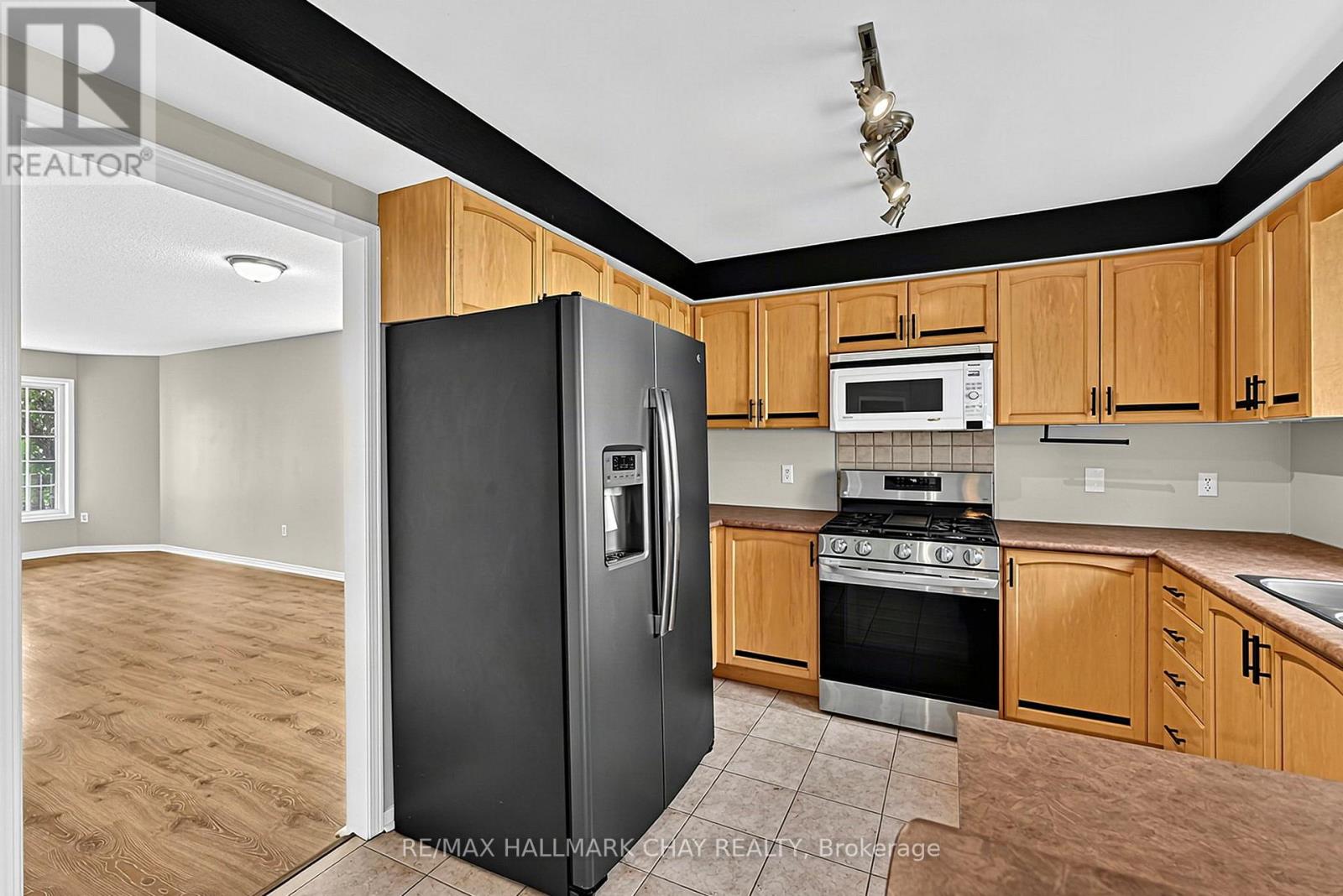 50 Loon Avenue, Barrie, Ontario L4N 8W6 - Photo 15 - S13765794